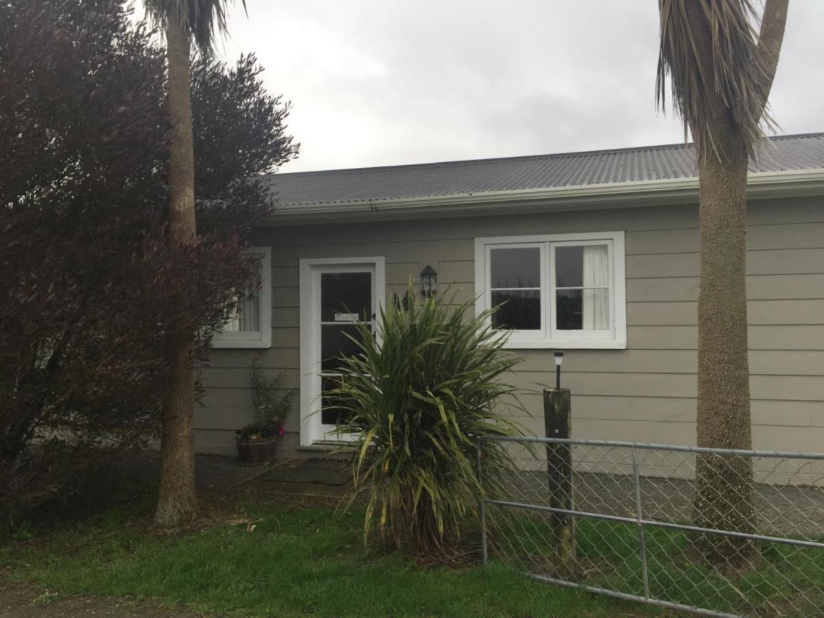 Watson'S Cottage Masterton Exterior photo